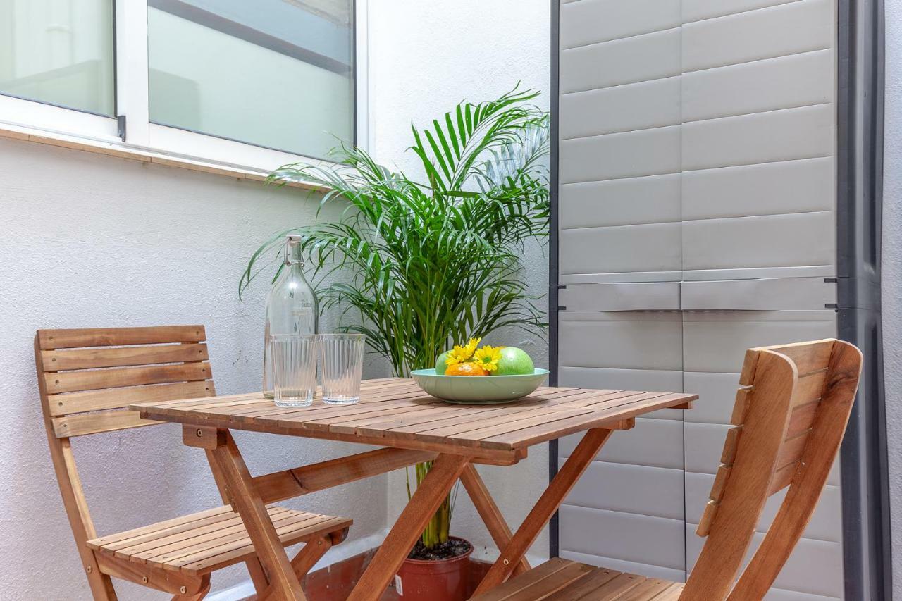 Pasaje Amores Iz. - Tranquilidad Y Vida Cultural En Centro Sevilla 4Px Sevilha Exterior foto
